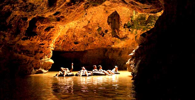 Cave Tubing Kalisuci - Sumber: indonesia-tourism.com