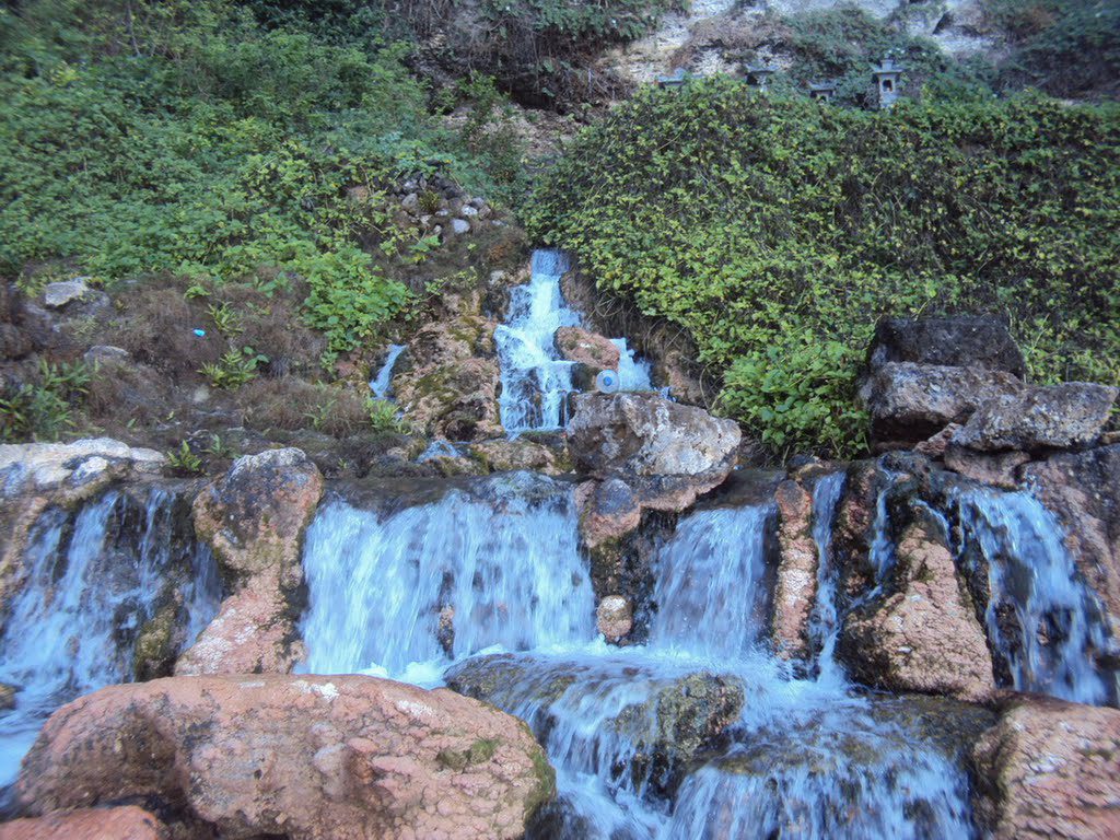 seganing waterfall
