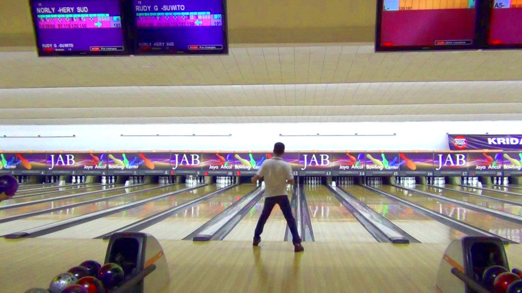 jaya ancol bowling lane