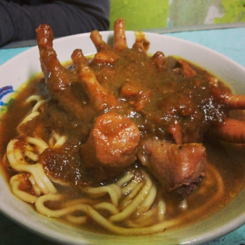 Mie Ayam Bu Tumini - Sumber: andikahermawan.tumblr.com