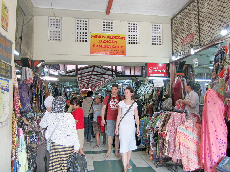 Pasar Beringharjo Surga Batik Murah