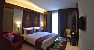 Liburan Natal dan Tahun Baru? Nginap Ke Sini Aja