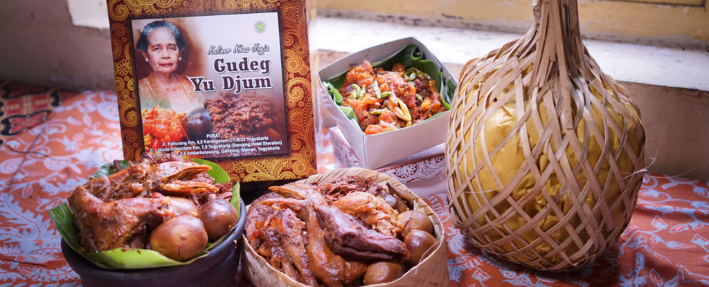 Gudeg Yu Djum - Sumber: gudegyudjumpusat.com