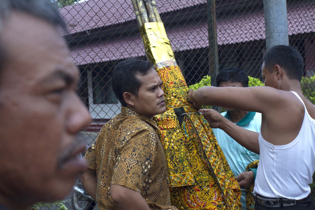 Persiapan Kirab Tebu Manten di Madukismo - Sumber: fotokita.net