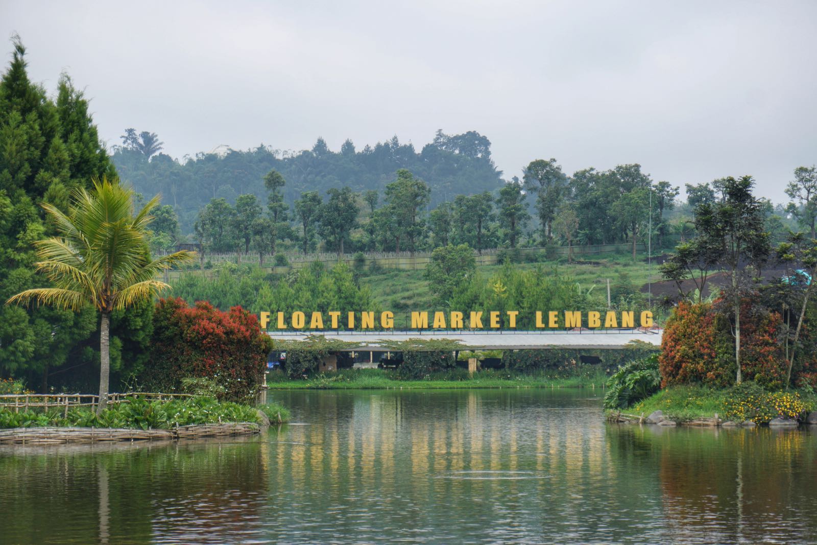 Floating Market Lembang 1001malam