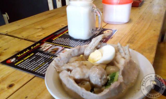 Warung Bakso Beranak Dalam Sumur