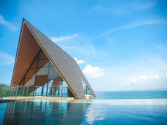 10 Alasan Mengapa Kamu Harus Menginap di Hotel Laut Biru Pangandaran chapel di lautan biru pangandaran