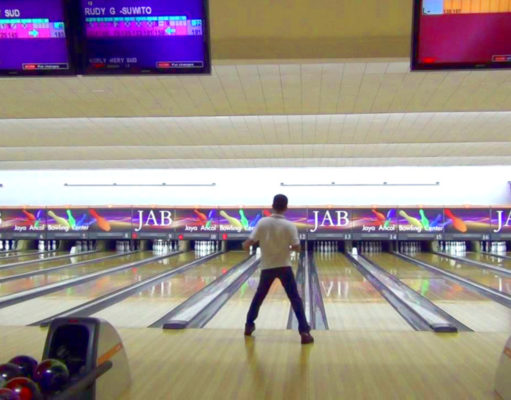 5 Tempat Bowling di Jakarta Paling Seru jaya ancol bowling lane