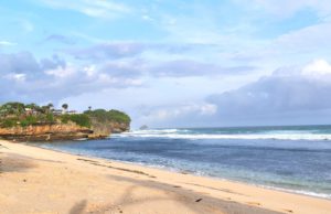 Pantai Yang Eksotis Di Kalimantan Utara