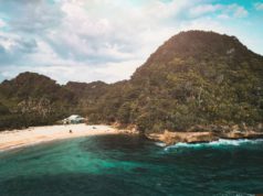 Pantai Eksotis di Malang yang Wajib Anda Kunjungi